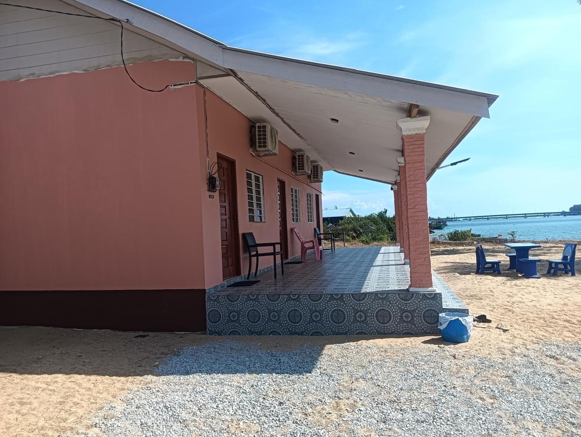Roomstay Tokbah Demuara Kuala Besut Zewnętrze zdjęcie
